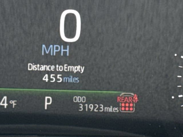 Used 2025 Toyota Sienna XLE FWD image 16