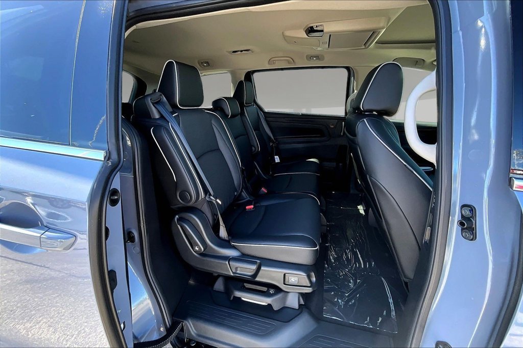 New 2027 Honda Odyssey Elite image 11