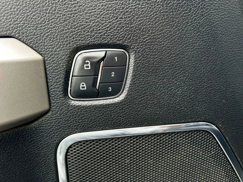 Used 2017 Ford F350 Lariat w/ Chrome Package image 34