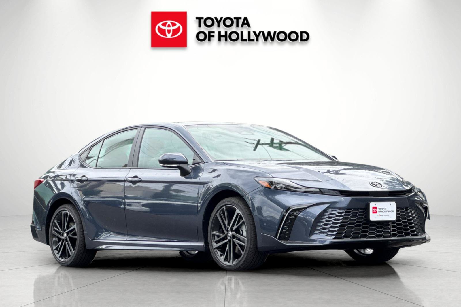 New 2026 Toyota Camry XSE w/ Premium Package AWD/4WD image 2