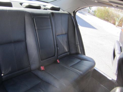 Used 2008 Mercedes-Benz S 550 image 17