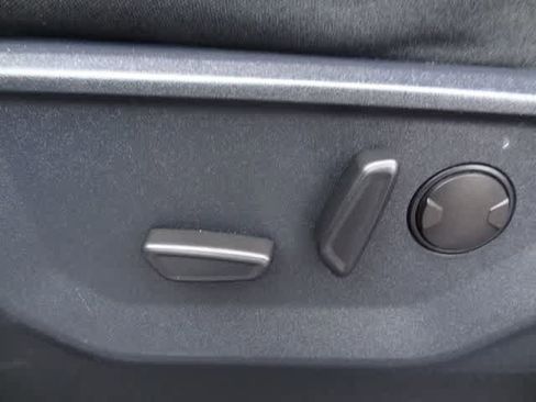 Used 2022 Ford F150 XLT w/ Equipment Group 302A High image 7