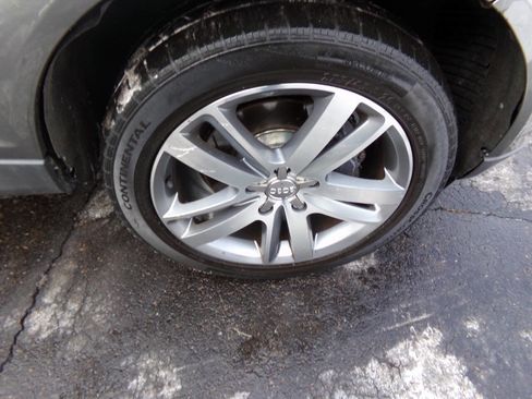 Used 2013 Audi Q7 3.0T Premium Plus image 49