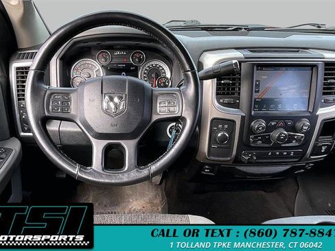 Used 2016 RAM 3500 SLT w/ Luxury Group AWD/4WD image 5