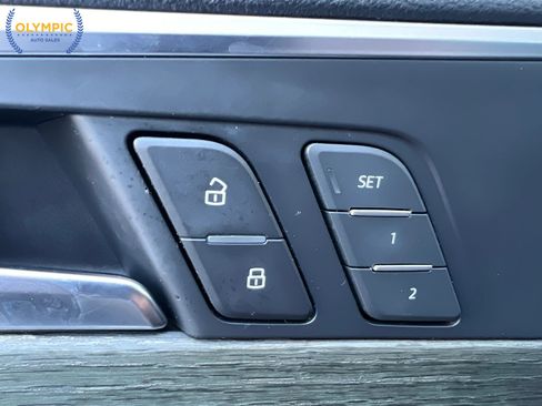 Used 2018 Audi A4 2.0T Ultra Premium w/ 18" Wheel Package image 38