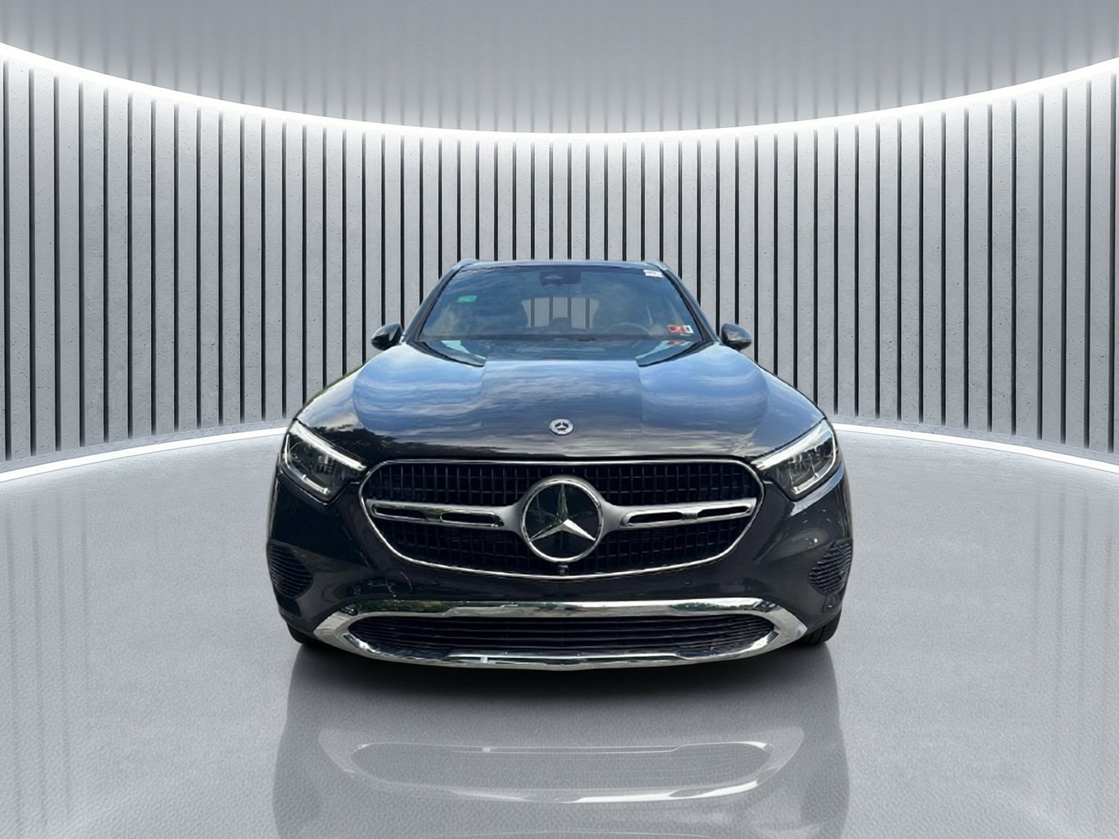 Certified 2026 Mercedes-Benz GLC 350e 4MATIC image 8