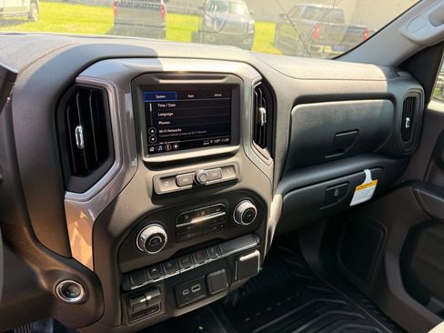 New 2026 Chevrolet Silverado 1500 W/T w/ WT Value Package AWD/4WD image 17