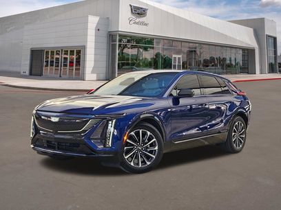 New 2025 Cadillac Lyriq Sport w/ LPO, Floor Liner Package