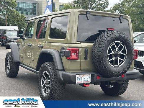 Used 2026 Jeep Wrangler Unlimited Rubicon w/ Steel Bumper Group AWD/4WD image 5