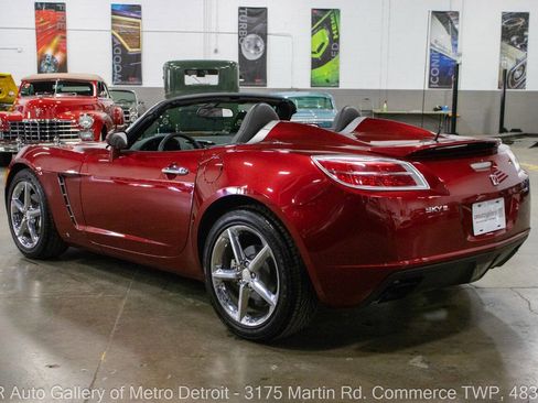 Used 2009 Saturn Sky Red Line image 5