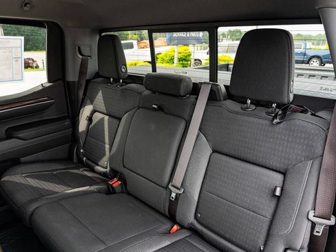 Used 2022 Chevrolet Silverado 1500 RST w/ All Star Edition Plus AWD/4WD image 18