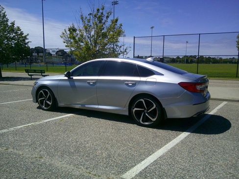Used 2018 Honda Accord Sport image 87