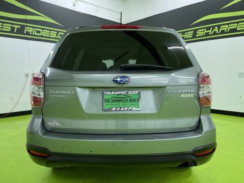 Used 2014 Subaru Forester 2.5i Premium w/ All-Weather Package image 8