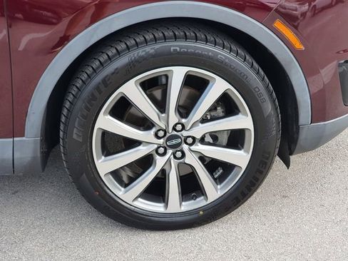 Used 2019 Lincoln Nautilus Select FWD image 9
