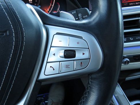 Used 2019 BMW X7 xDrive50i w/ Executive Package image 26