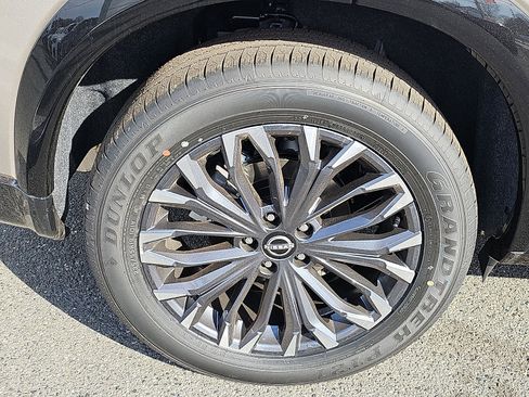 New 2026 Nissan Rogue Platinum image 5