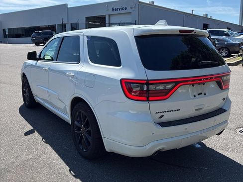 Used 2018 Dodge Durango R/T w/ Blacktop Package AWD/4WD image 4