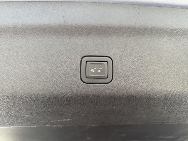 Used 2023 GMC Yukon Denali w/ Max Trailering Package RWD image 23