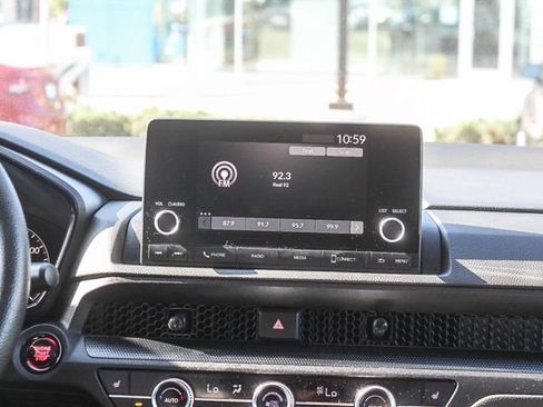 Used 2023 Honda CR-V EX image 18