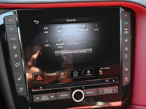 Used 2023 INFINITI QX50 Sport AWD/4WD image 29