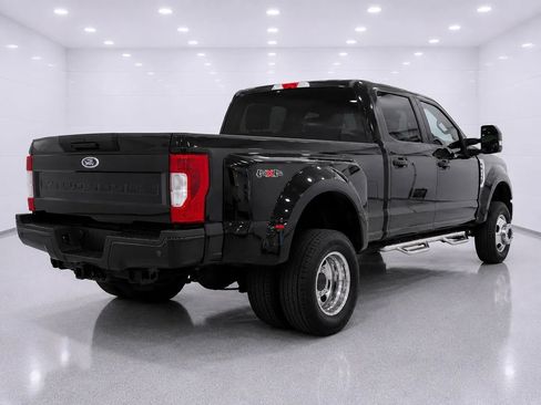 Used 2020 Ford F350 XL w/ Power Equipment Group AWD/4WD image 5