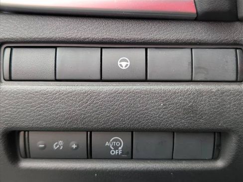 Used 2023 Nissan Rogue SV FWD image 20