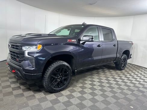 Used 2023 Chevrolet Silverado 1500 LT Trail Boss w/ Protection Package image 7