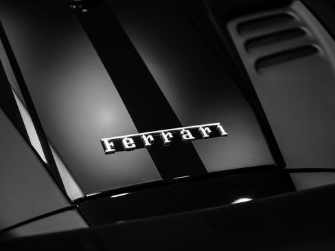 Used 2021 Ferrari F8 Tributo RWD image 14