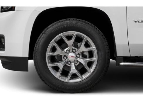 Used 2019 GMC Yukon XL SLT w/ Open Road Package AWD/4WD image 14