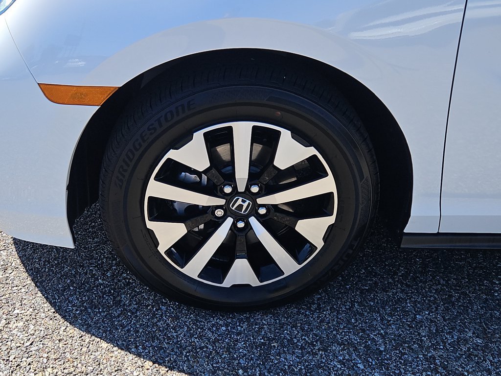 Certified 2026 Honda Odyssey EX-L image 7