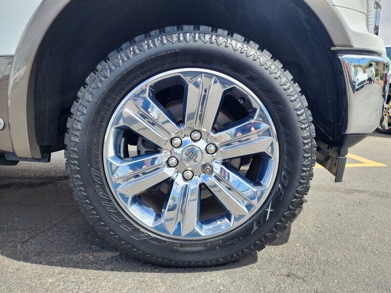 Used 2019 Ford F150 King Ranch w/ Equipment Group 601A Luxury AWD/4WD image 21