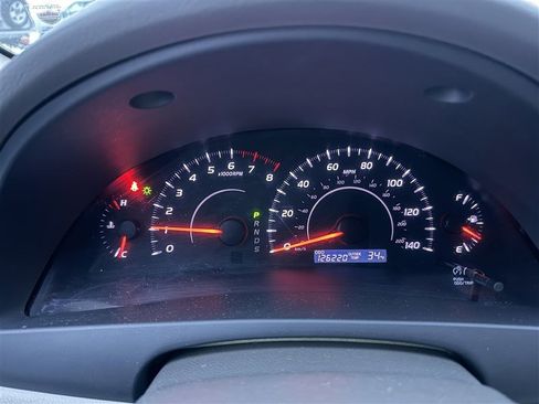 Used 2011 Toyota Camry image 10