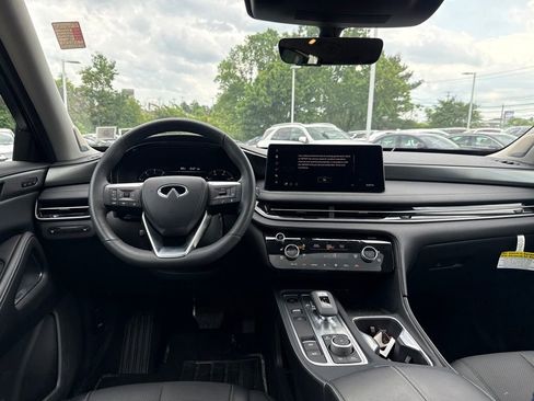 Certified 2026 INFINITI QX60 Luxe w/ Cargo Package AWD/4WD image 27
