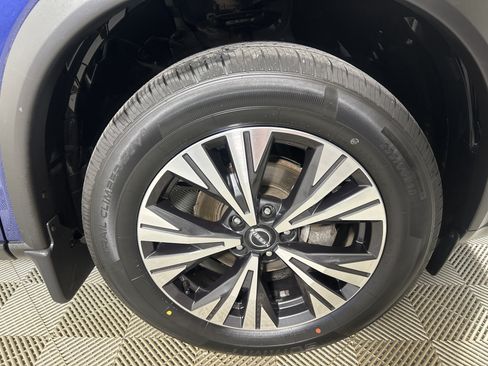 Used 2023 Nissan Rogue SV w/ SV Premium B Package AWD/4WD image 25