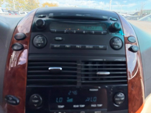 Used 2008 Toyota Sienna XLE FWD image 16