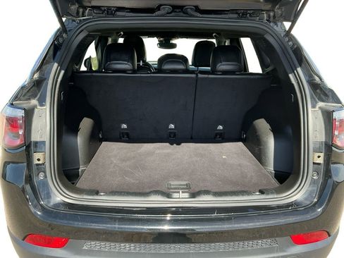 Used 2024 Jeep Compass Latitude image 24