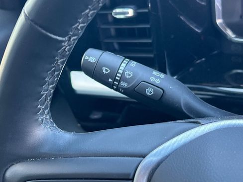 Used 2023 GMC Sierra 1500 Elevation image 36