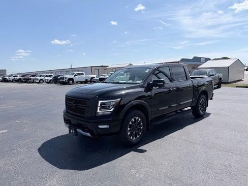 Used 2023 Nissan Titan PRO-4X w/ Pro-4x Convenience Package AWD/4WD image 1