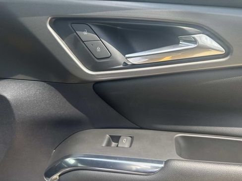 Used 2024 Chevrolet Traverse LT w/ LPO, Floor Liner Package FWD image 23