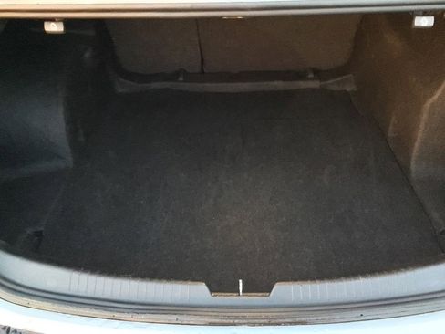 Used 2024 Chevrolet Malibu LT image 15