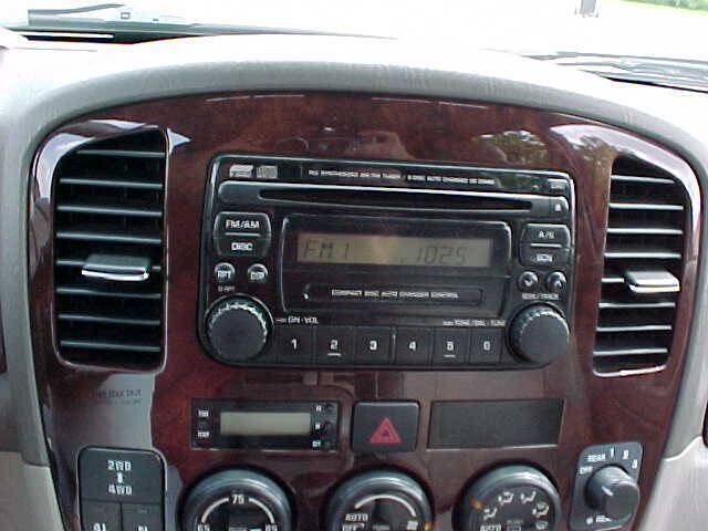 Used 2005 Suzuki XL7 4WD image 52