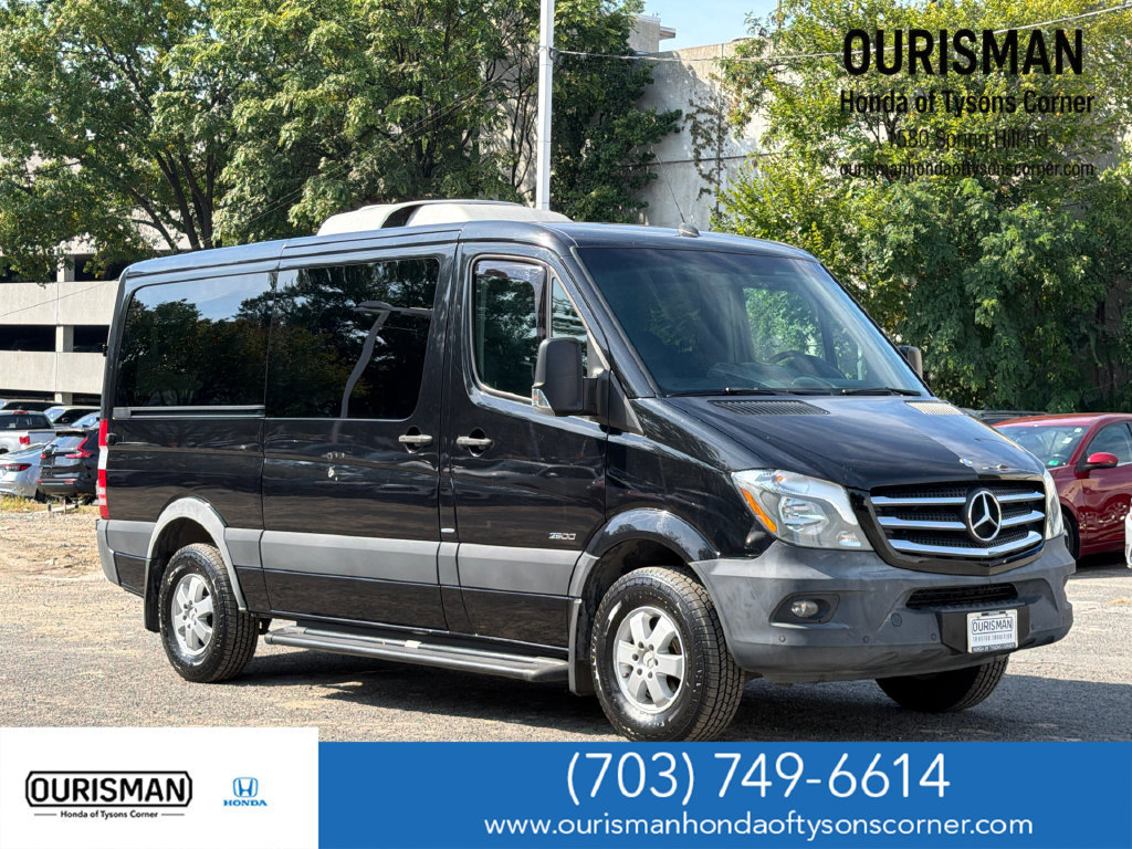 Used 2015 Mercedes-Benz Sprinter 2500 image 1
