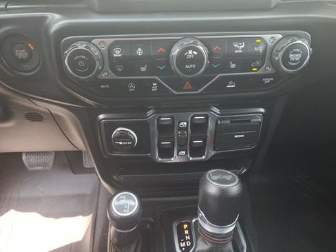 Used 2023 Jeep Wrangler Unlimited Sport AWD/4WD image 27