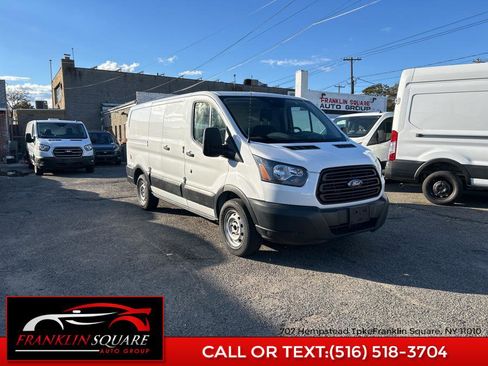 Used 2019 Ford Transit 150 130 Low Roof image 3
