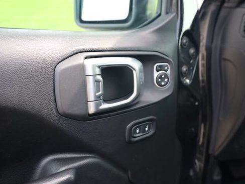 Used 2020 Jeep Wrangler Unlimited Sport AWD/4WD image 14