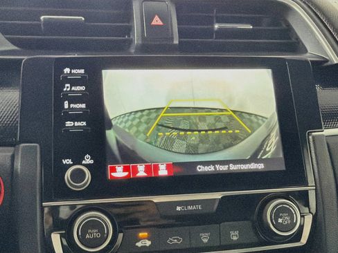 Used 2020 Honda Civic Sport image 21