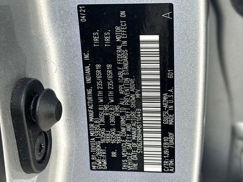 Used 2021 Toyota Highlander XLE image 32