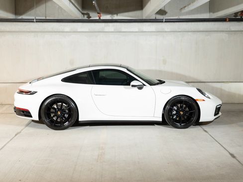 Certified 2024 Porsche 911 Carrera RWD image 8