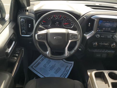 Used 2020 Chevrolet Silverado 1500 LT Trail Boss w/ Bed Protection Package image 18