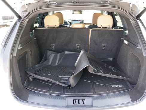 Used 2023 Lincoln Corsair Reserve w/ Jet Appearance Package AWD/4WD image 21